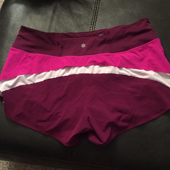 Running shorts - Picture 2 of 3